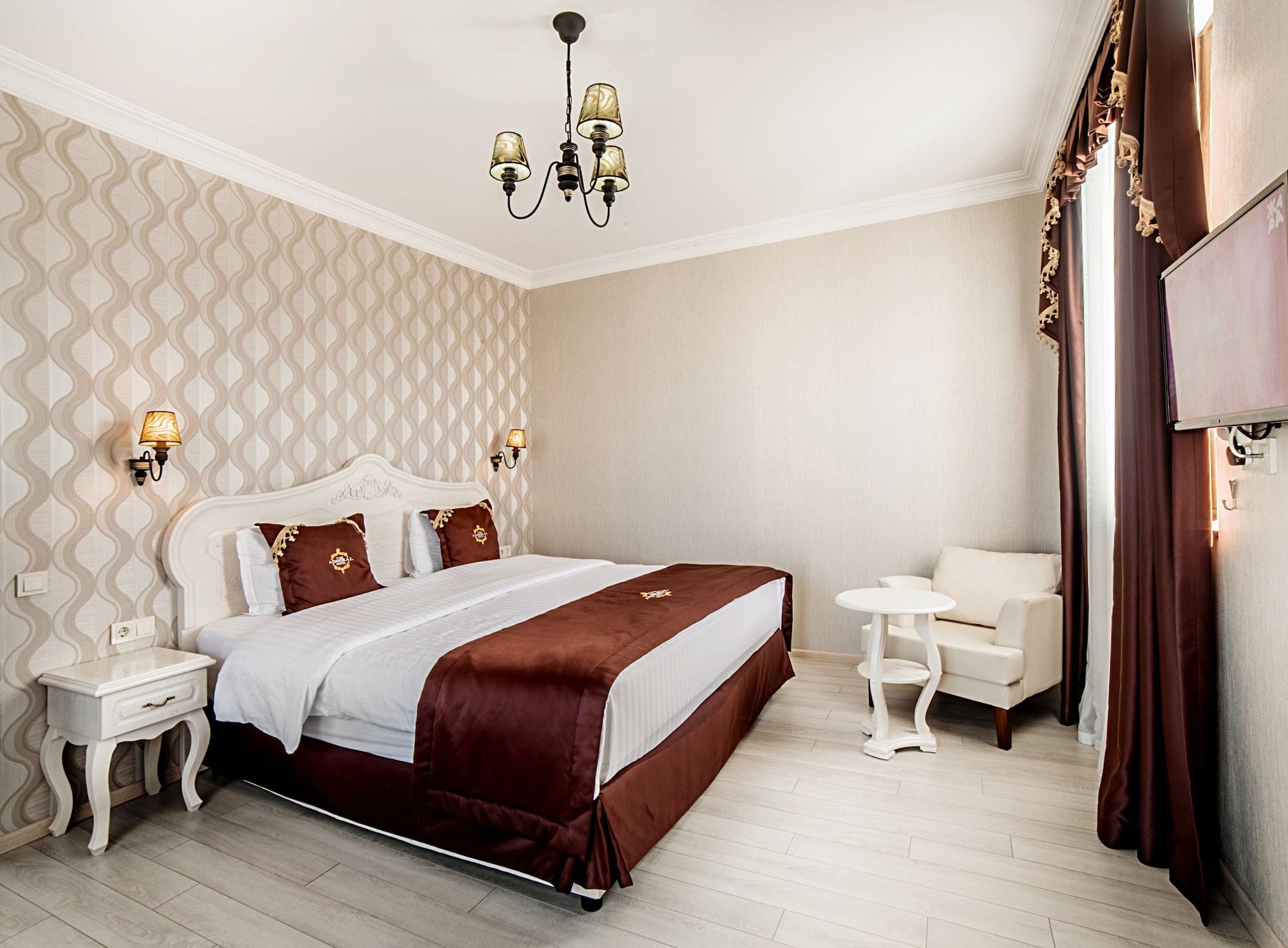 The Admiral Hotel Batumi Ngoại thất bức ảnh