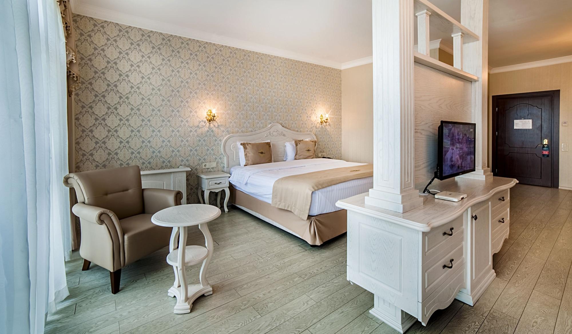 The Admiral Hotel Batumi Ngoại thất bức ảnh