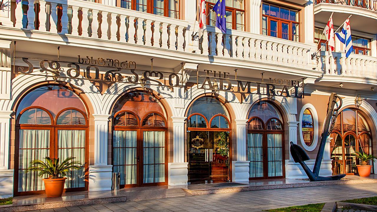 The Admiral Hotel Batumi Ngoại thất bức ảnh