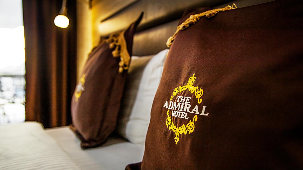 The Admiral Hotel Batumi Phòng bức ảnh