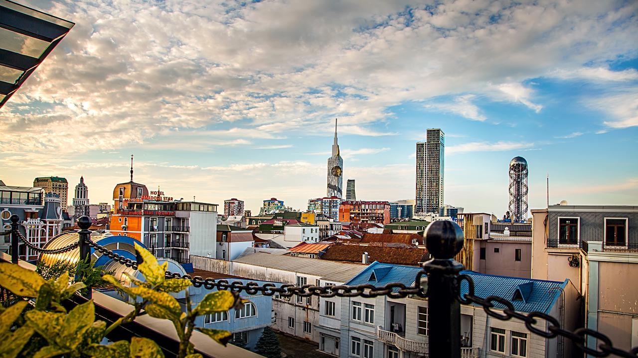 The Admiral Hotel Batumi Ngoại thất bức ảnh