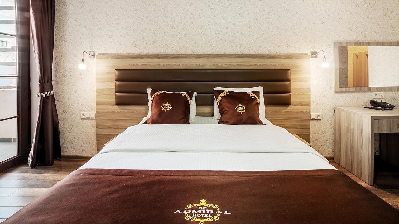 The Admiral Hotel Batumi Ngoại thất bức ảnh