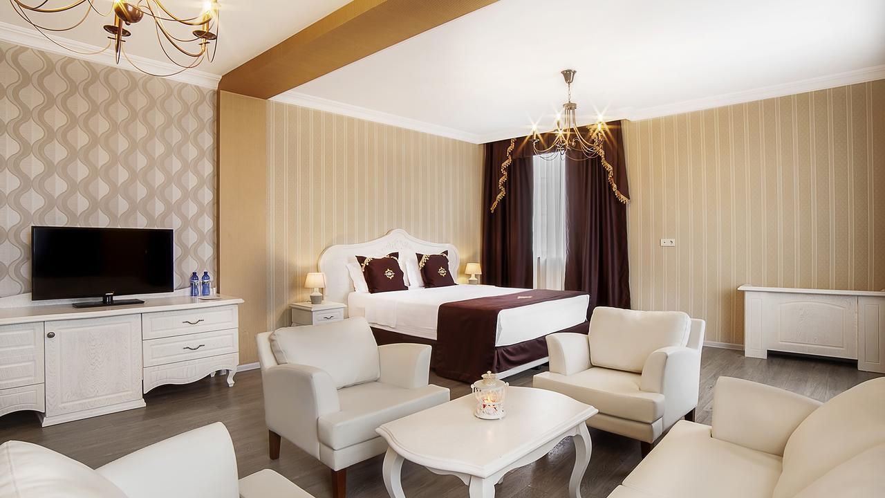 The Admiral Hotel Batumi Ngoại thất bức ảnh